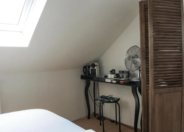 Les Du Verger Bed & Breakfast